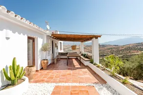 Villa 'Perruchena' with Mountain View, Wi-Fi and Air Conditioning - Image 2