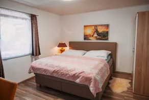 Bungalow Donaublick mit Pool und Garten - Image 3