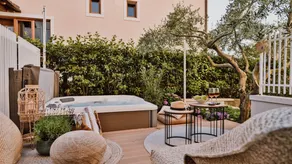 Fully equipped pleasant flat with terrace, garden & jacuzzi | Next to the beach - Image 2