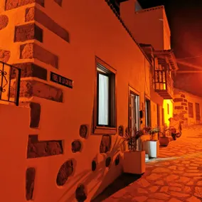 Children-friendly lovely holiday home with terrace | City view | Perfect for remote work - Image 2