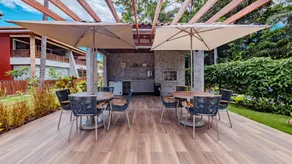 Apartamento con piscina, jardín y barbacoa - Image 2