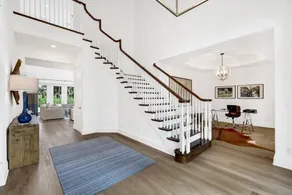 Condo with barbecue, terrace & private pool - Image 2