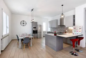 Apartment with garden | Garden view - Image 5