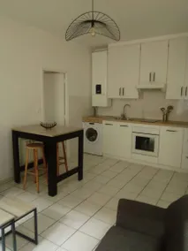Beautiful holiday apartment with terrace | City view - Image 2