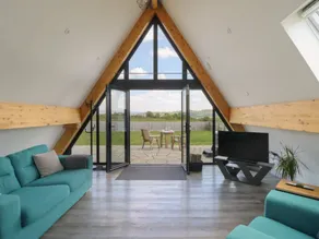 Cottage with garden & jacuzzi - Image 5