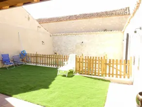 Ferienhaus mit Garten, Pool und Grill | Bergblick - Image 2