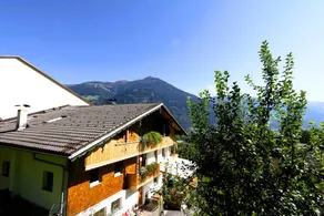 Agradable apartamento con jardín - Image 3