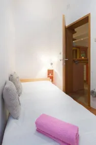 Apartment | Garden view - Image 3