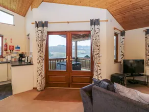 Children-friendly wonderful cottage with garden | Beach view - Image 4