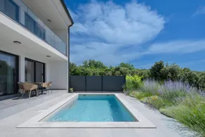 Familienorientierte schöne Villa mit Garten, privatem Pool und Terrasse | Panoramablick - Image 4
