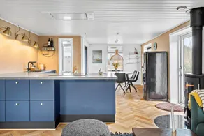 Holiday home with terrace, jacuzzi & barbeque - Image 3