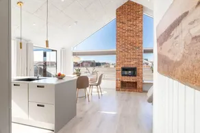 Meravigliosa casa totalmente attrezzata con griglia, idromassaggio e sauna | Vista sul lago | Spiaggia nelle vicinanze | Accetta animali domestici - Image 4