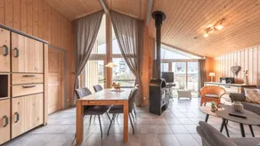Holiday home with hot tub, terrace & garden | Next to the beach | Dogs allowed - Image 5