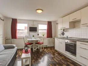 Family-oriented pleasant flat with garden | Sea view | Next to the beach - Image 2