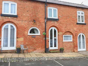 Children-friendly cottage with garden - Image 3