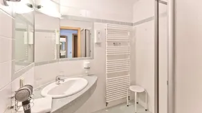 Doppelzimmer für 2 Personen (20 m²) in Reichenau an der Rax - Image 4