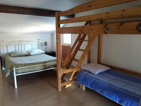 Holiday Home 'La Claire Fontaine' with Wi-Fi - Image 4