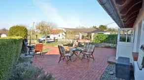 Fully equipped holiday apartment with terrace & barbeque | Garden view - Image 4