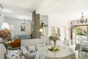 Casa accogliente e familiare con piscina privata, barbecue e terrazza | Vista sulla montagna | Adatta per il telelavoro | Accetta animali domestici - Image 5