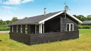 Beautiful house with terrace, barbecue & hot tub - Image 5