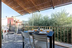 Merveilleux appartement avec terrasse | Vue montagne | Proche de la plage | Avec animaux autorisés - Image 2