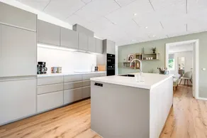 Fully equipped house with jacuzzi, terrace & barbecue | Sea view - Image 4