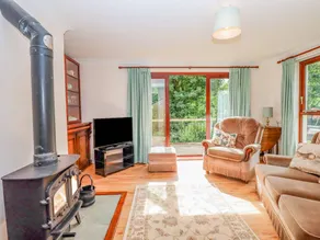 Cottage avec jardin - Image 3