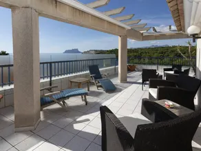 Penthouse 2BR in Central Moraira, Panoramic Sea Views, 150m from Beach, Terrace, WiFi, Parking - Image 4