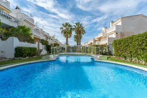 Holiday home with barbeque, terrace & pool - Image 3