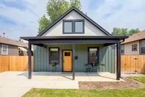 Walk to Med Ctrs & Dtwn Englewood: Modern Home - Image 2