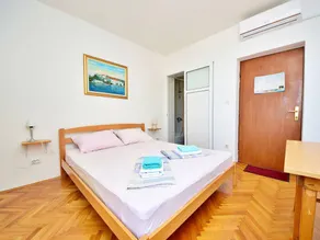 Apartment with 1 room for 4 persons - Image 3