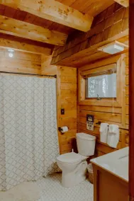 Holiday home with garden - Image 5