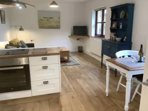 Cottage entièrement équipé avec jardin | Vue plage | Avec animaux admis - Image 4
