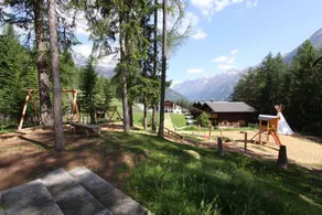 Familienfreundliches wunderschönes Ferienhaus mit Terrasse, Pool und Garten - Image 4