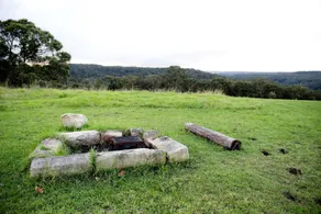 Rustic Tiny House Stay with Horse Encounters near Brisbane Water National Park, Calga NSW - Image 5