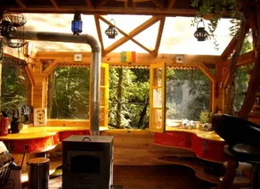 Rustic Tree House Rental for a Remote Holiday near Ussel, France - Image 3