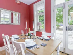 Children-friendly cottage with garden & terrace | Pets are welcome - Image 4