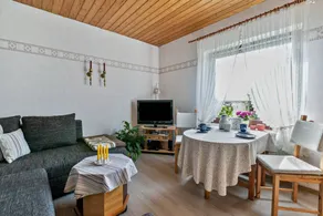 Apartment with garden & terrace | Garden view - Image 3