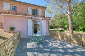 Toit Pour Vous in Maurens – Relaxing Village Getaway with Garden and Pool - Image 2