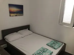 Wonderful studio with terrace, BBQ & garden | Beach view | Pet-friendly - Image 2