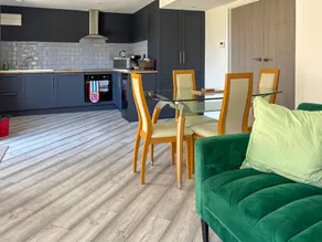 Children-friendly nice cottage with barbeque & jacuzzi | River view | Dogs allowed - Image 4