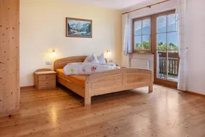 Apartment 'Patztauhof Tartscher Bühel' with Mountain View, Private Terrace and Wi-Fi - Image 5