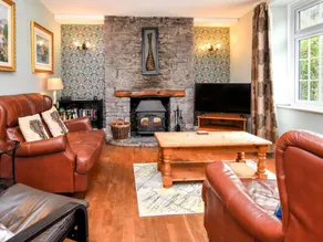 Fully equipped wonderful cottage with garden | Water view | Pets are welcome - Image 3