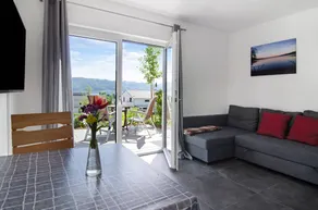 Flat with barbeque & terrace - Image 5