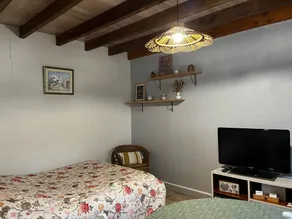 Independent house with terrace and private parking - Image 4