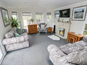 Cottage with garden - Image 4