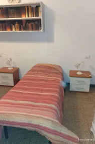 Flat with garden - Image 3
