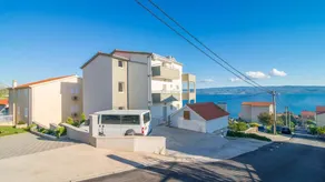 Flat with barbecue & garden | Sea view | Next to the beach - Image 3