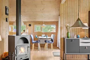 House with BBQ - Image 5