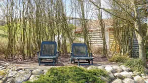 Holiday home with terrace - Image 2